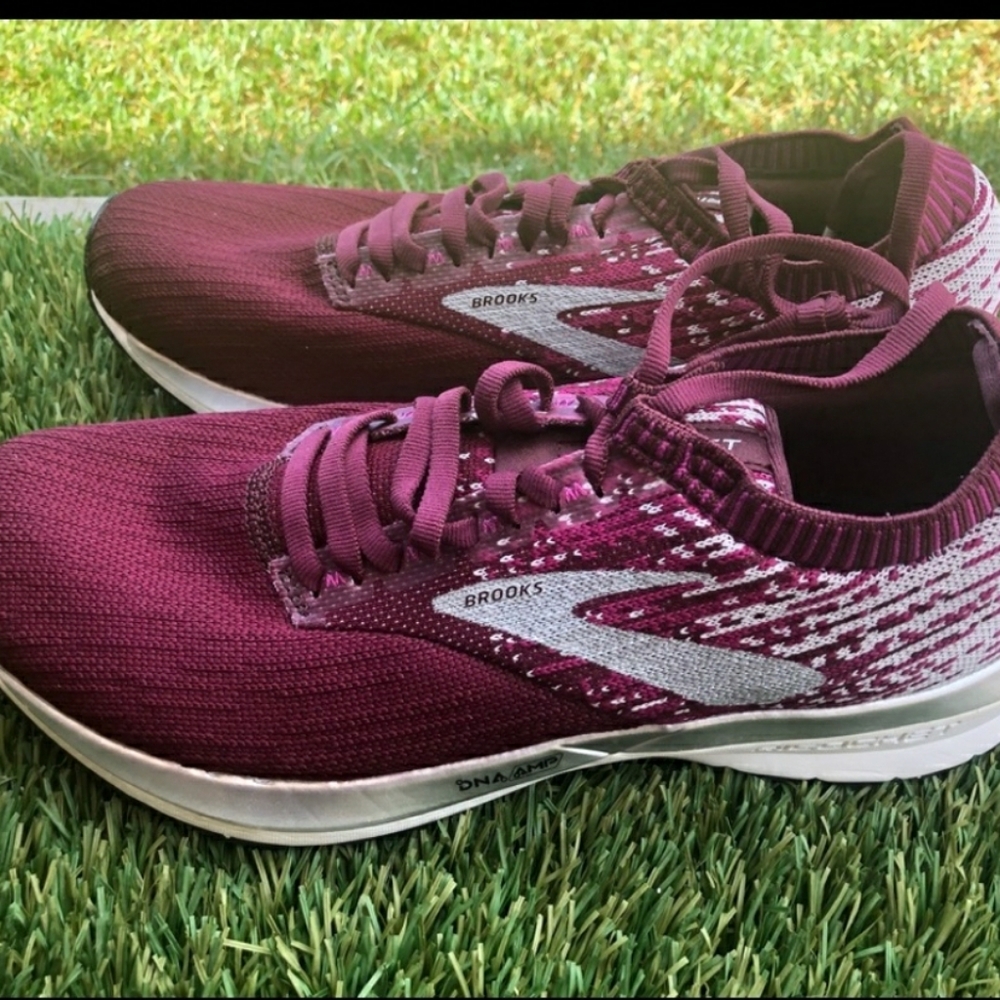 Brooks Ricochet